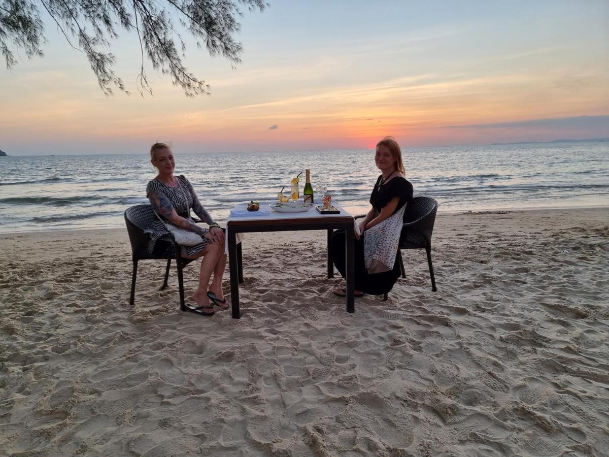Sahaa Beach Resort Preăh Sihanŭk Zewnętrze zdjęcie