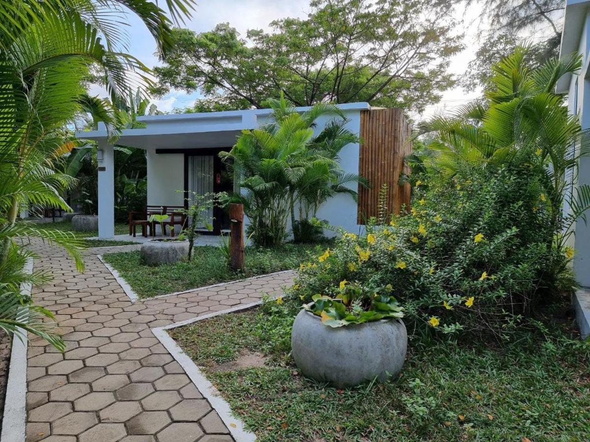 Sahaa Beach Resort Preăh Sihanŭk Zewnętrze zdjęcie